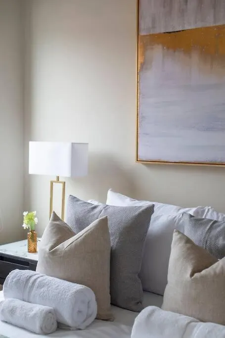 Elegant 1-Br Retreat In Ilford Centre Διαμέρισμα 0*,